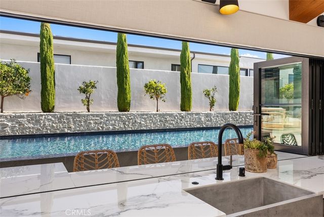 92 Monarch Bay, Dana Point, CA 92629