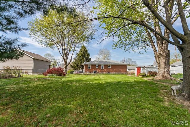 340 Ruth Avenue, Cottage Hills, IL 62018