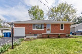 340 Ruth Avenue, Cottage Hills, IL 62018