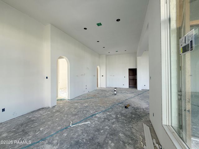 111 Summit Heights Drive, Youngsville, LA 70592