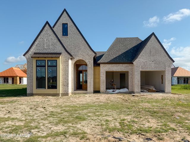 111 Summit Heights Drive, Youngsville, LA 70592
