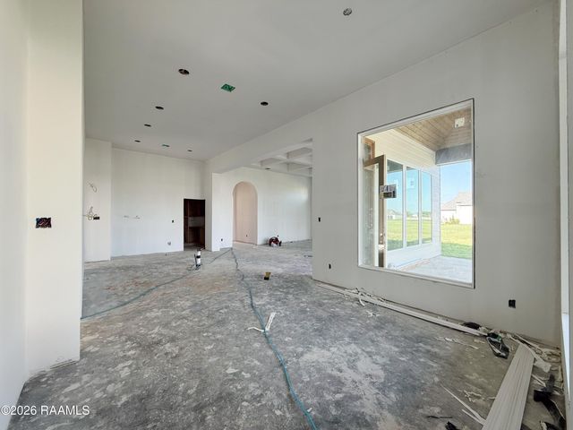 111 Summit Heights Drive, Youngsville, LA 70592