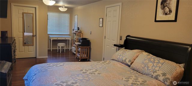 7938 6th Avenue SE, Olympia, WA 98503