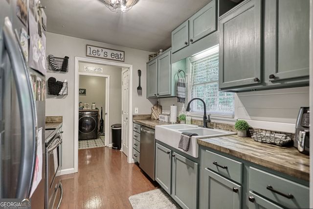 5090 Donald Drive, Loganville, GA 30052