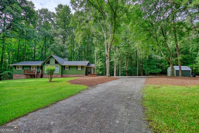 5090 Donald Drive, Loganville, GA 30052