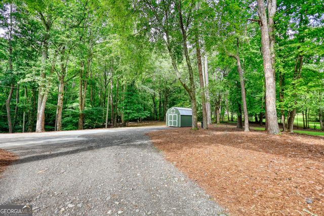 5090 Donald Drive, Loganville, GA 30052