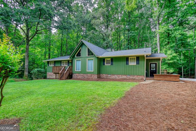5090 Donald Drive, Loganville, GA 30052