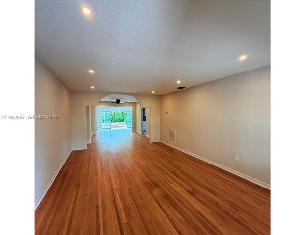 1032 Obispo Ave, Coral Gables, FL 33134