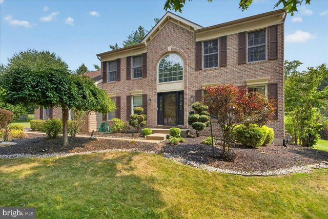 124 MOUNTAIN OAKS RD, Yardley, PA 19067