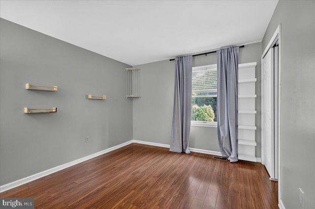 124 MOUNTAIN OAKS RD, Yardley, PA 19067