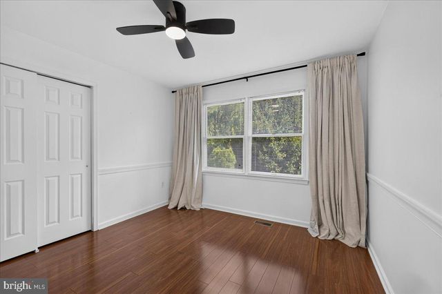 124 MOUNTAIN OAKS RD, Yardley, PA 19067