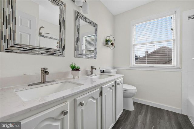 124 MOUNTAIN OAKS RD, Yardley, PA 19067