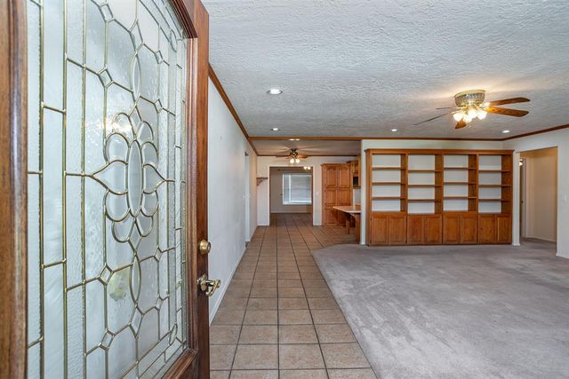1102 E Mahar Drive, Perkins, OK 74059