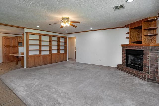 1102 E Mahar Drive, Perkins, OK 74059