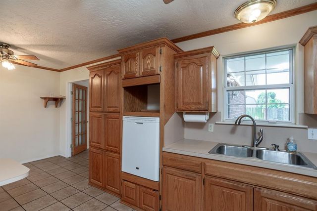 1102 E Mahar Drive, Perkins, OK 74059