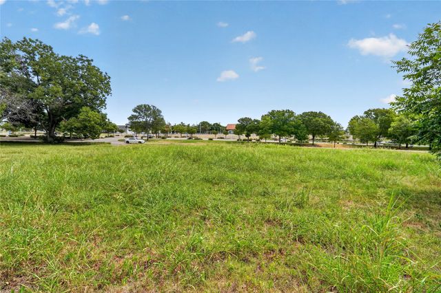 5171 S Denley Drive, Dallas, TX 75241