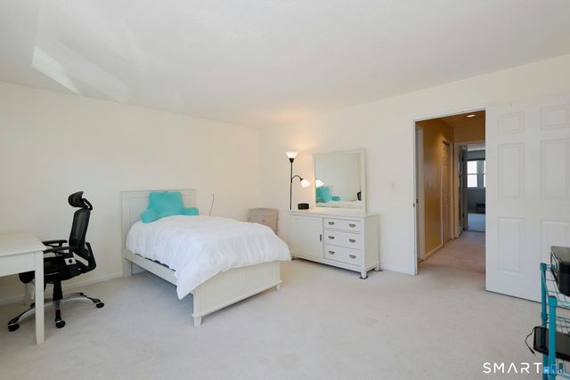 3997 Park Avenue 3997, Fairfield, CT 06825