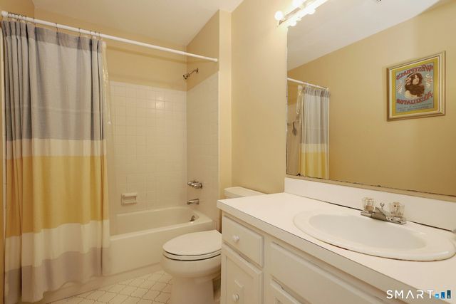 3997 Park Avenue 3997, Fairfield, CT 06825