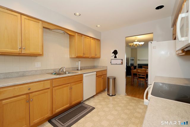 3997 Park Avenue 3997, Fairfield, CT 06825