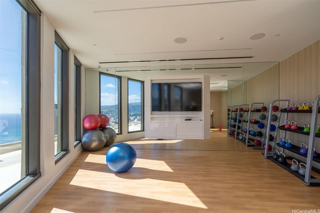 987 Queen Street 2616, Honolulu, HI 96814
