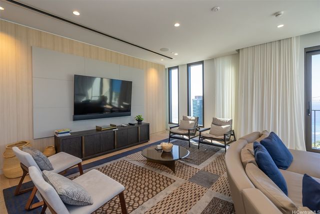 987 Queen Street 2616, Honolulu, HI 96814