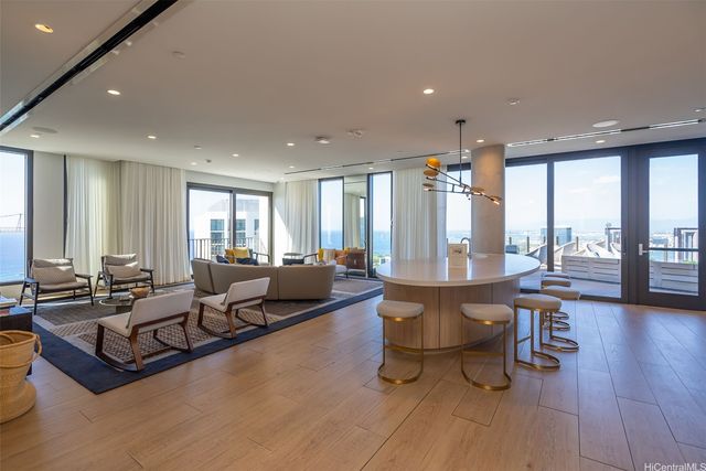 987 Queen Street 2616, Honolulu, HI 96814