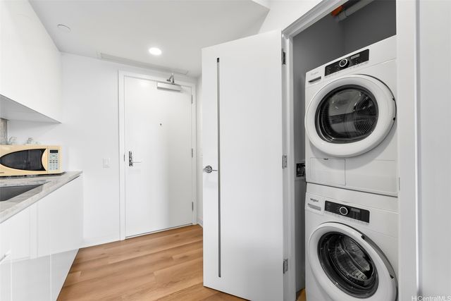 987 Queen Street 2616, Honolulu, HI 96814