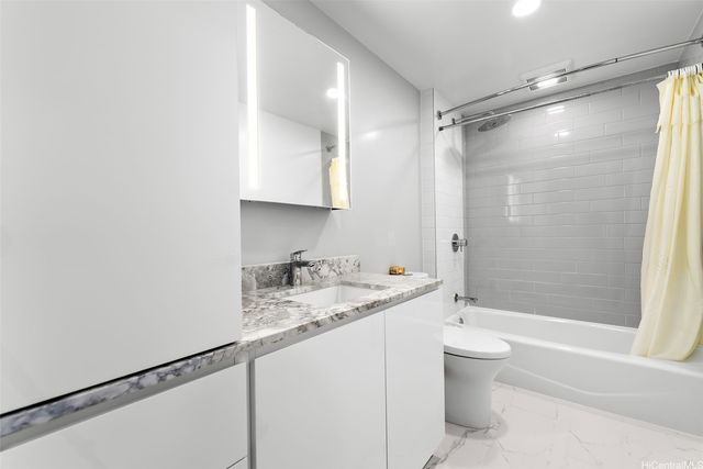 987 Queen Street 2616, Honolulu, HI 96814