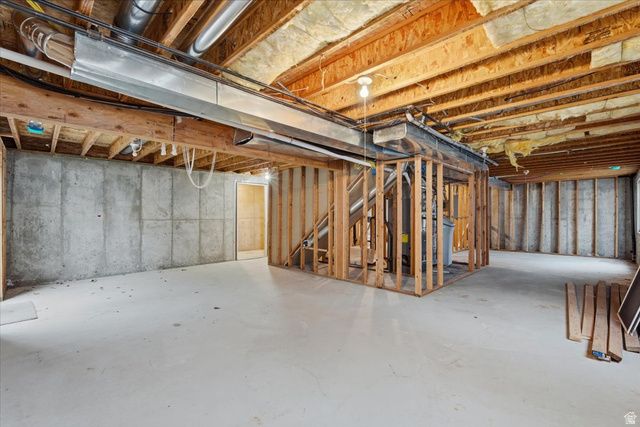 1332 N 2350 E, Layton, UT 84040