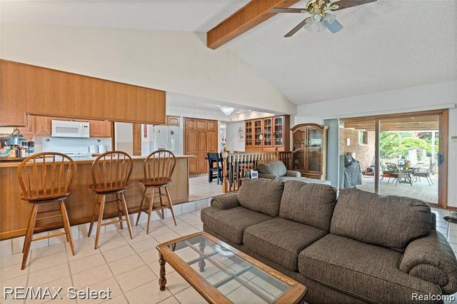 9215 W Grand Blanc Road, Gaines Township, MI 48436