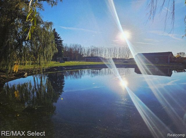 9215 W Grand Blanc Road, Gaines Township, MI 48436