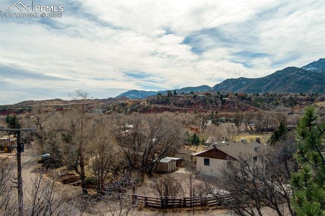 114 Via Linda Vista, Manitou Springs, CO 80829
