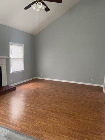 3270 Priest Woods Dr, Nashville, TN 37214