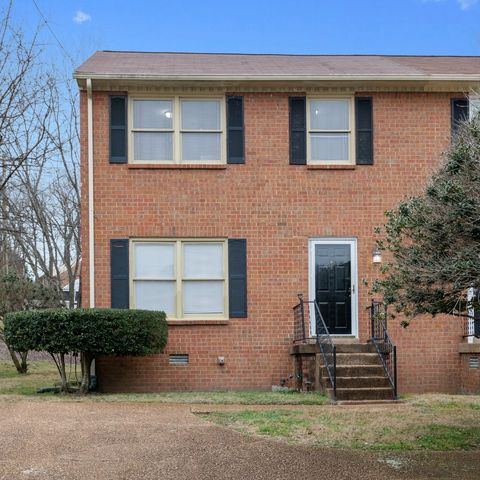 3270 Priest Woods Dr, Nashville, TN 37214