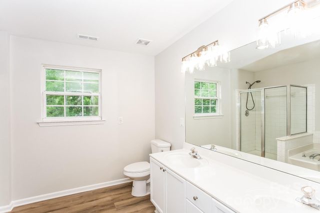 13407 Edgetree Drive, Pineville, NC 28134
