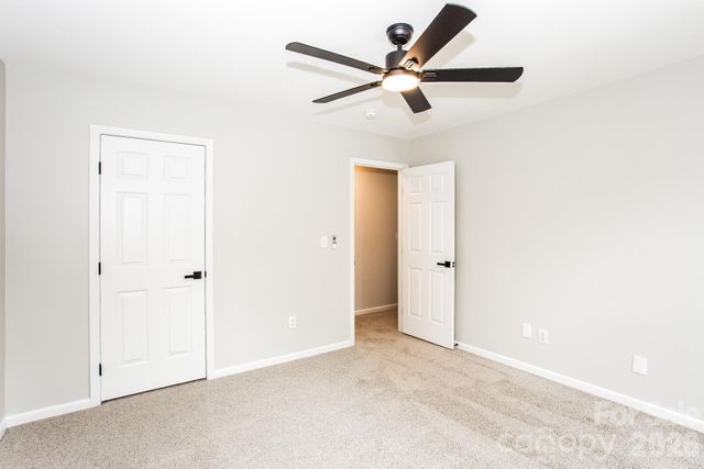 13407 Edgetree Drive, Pineville, NC 28134