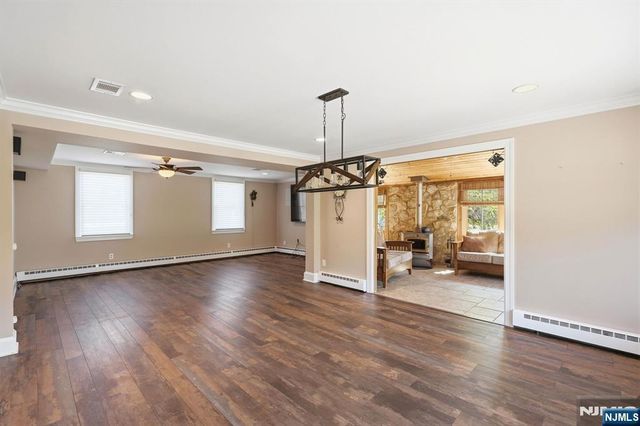 1561 Macopin Road, West Milford, NJ 07480