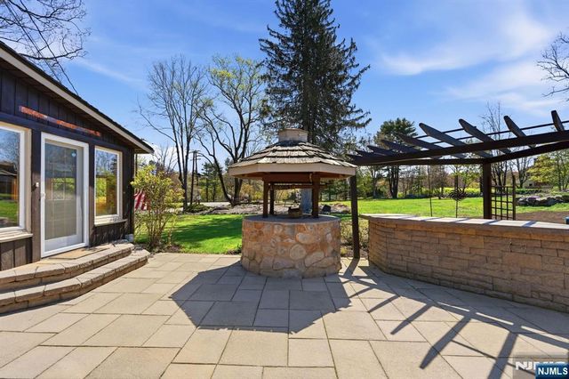 1561 Macopin Road, West Milford, NJ 07480