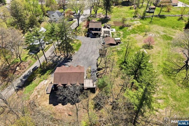 1561 Macopin Road, West Milford, NJ 07480