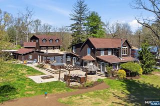 1561 Macopin Road, West Milford, NJ 07480