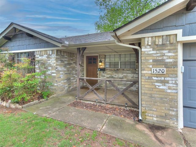 1520 Wind Hill Road, Norman, OK 73071