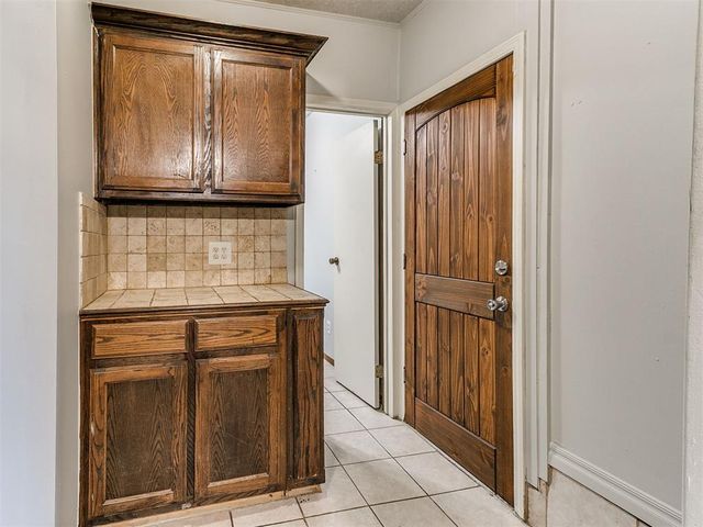 1520 Wind Hill Road, Norman, OK 73071