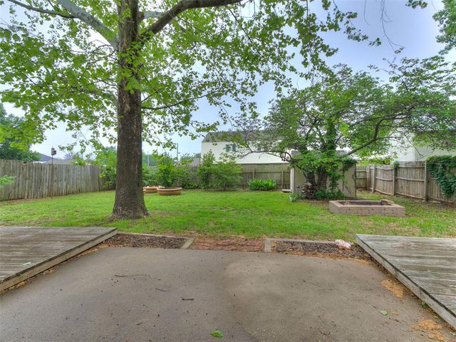 1520 Wind Hill Road, Norman, OK 73071
