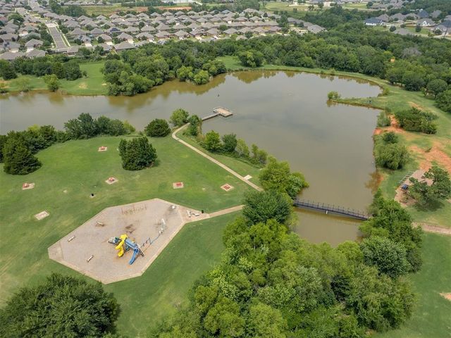 1520 Wind Hill Road, Norman, OK 73071