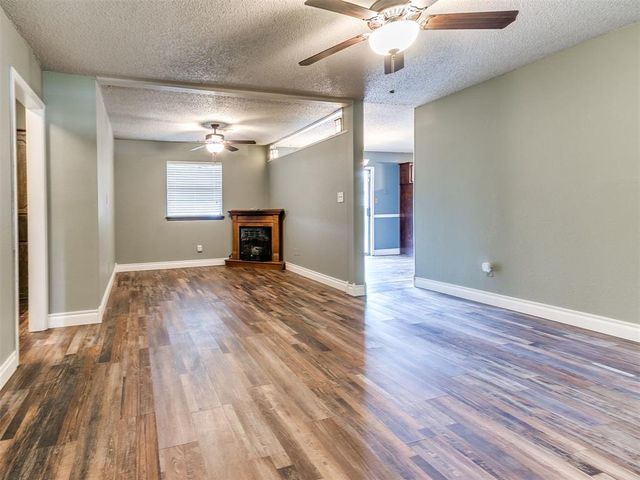 1520 Wind Hill Road, Norman, OK 73071