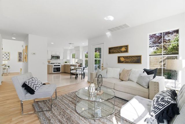 301 Saint Martin Drive, Redwood City, CA 94065