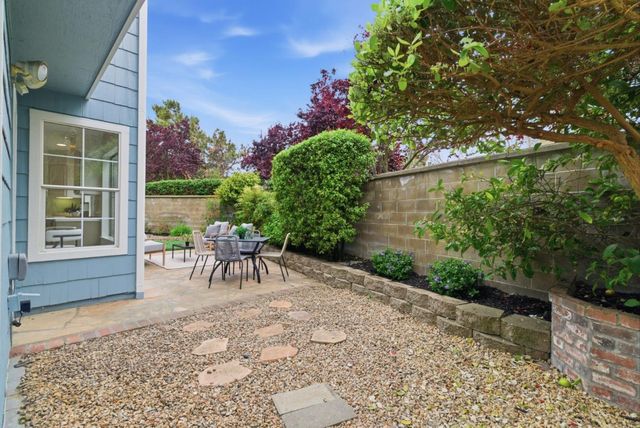 301 Saint Martin Drive, Redwood City, CA 94065