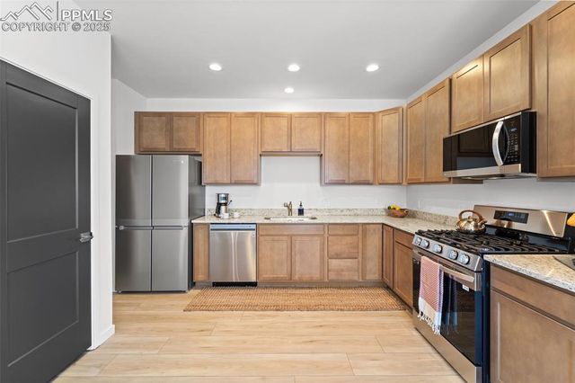 1934 Erin Loop, Colorado Springs, CO 80918