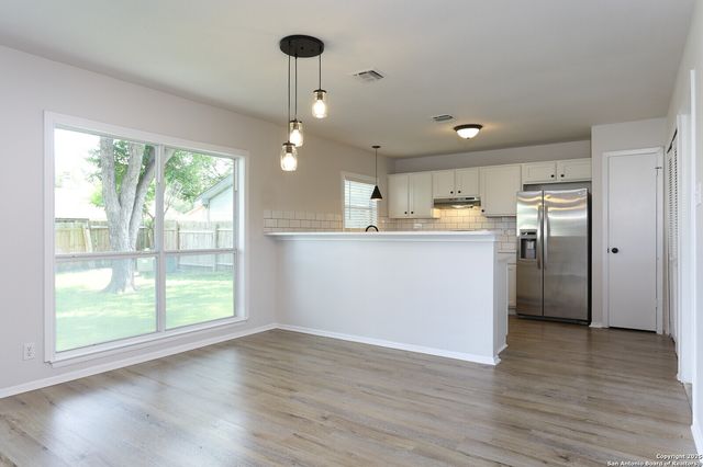 5146 Tom Stafford, Kirby, TX 78219