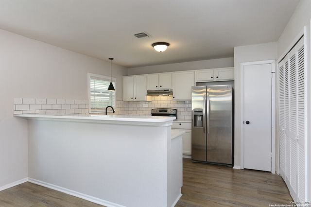 5146 Tom Stafford, Kirby, TX 78219